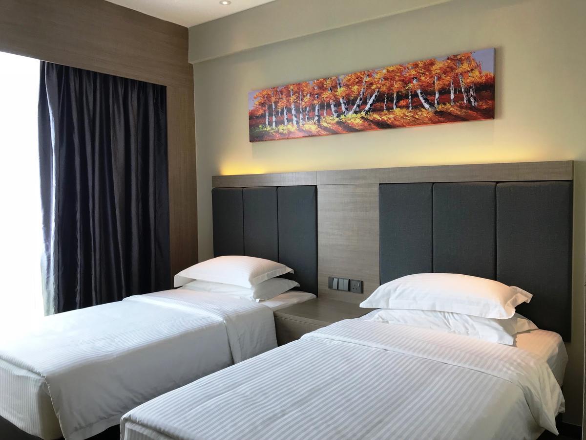 Ksl Hot Spring Resort 4*